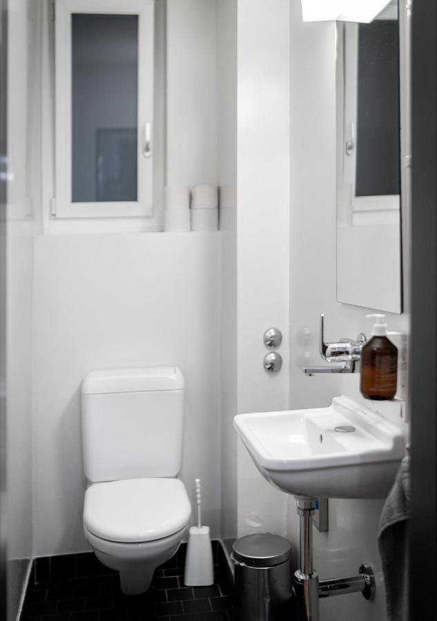 Quarto Individual Econômico com Banheiro Compartilhado